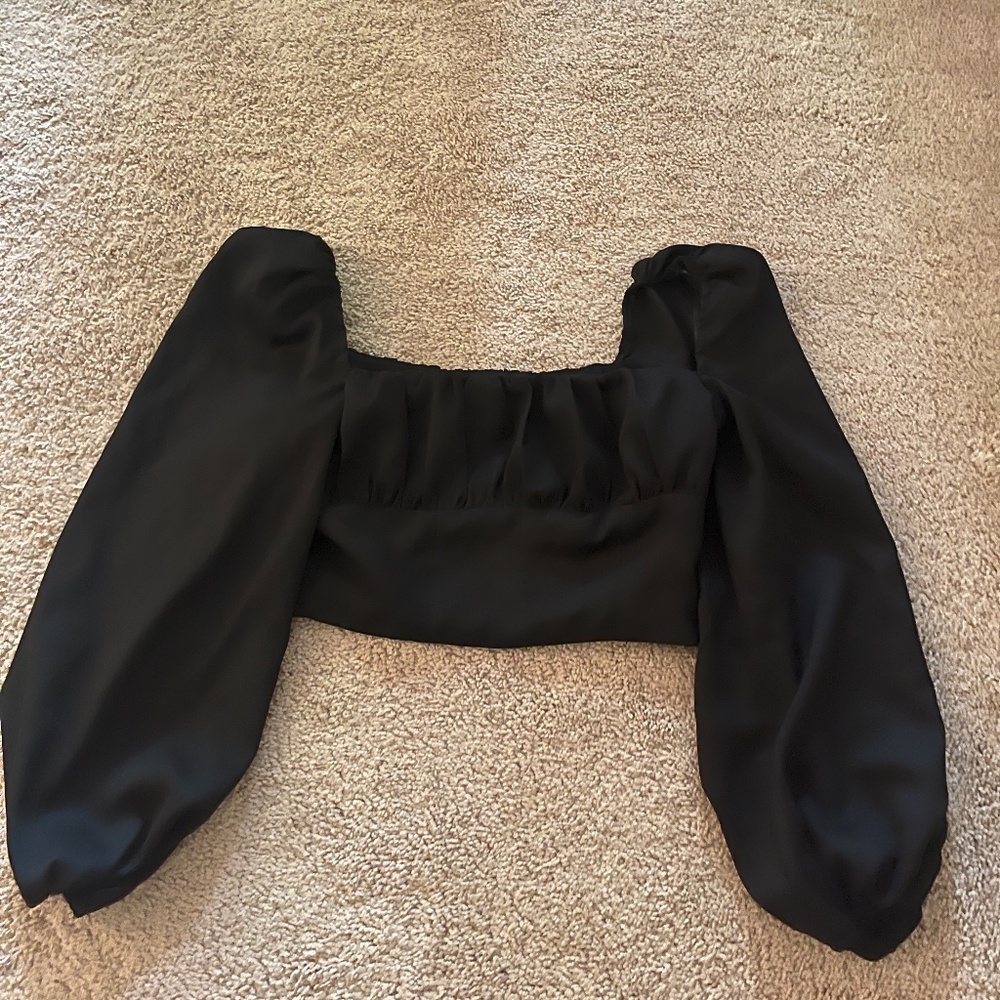 ARIAH LONG SLEEVE TOP BLACK